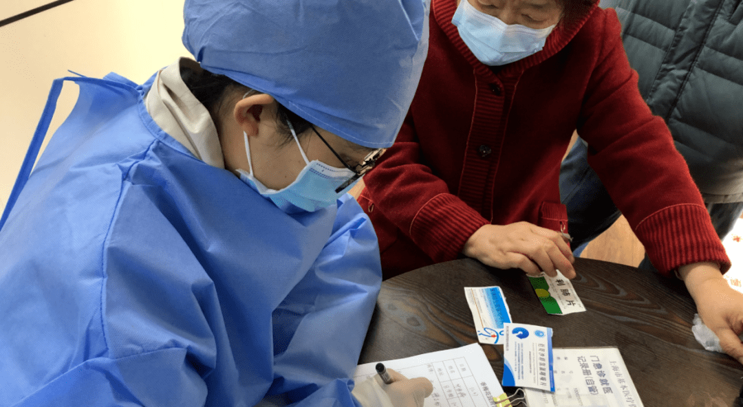 天津24小时套医保卡回收商家(急用钱24小时医保提取)