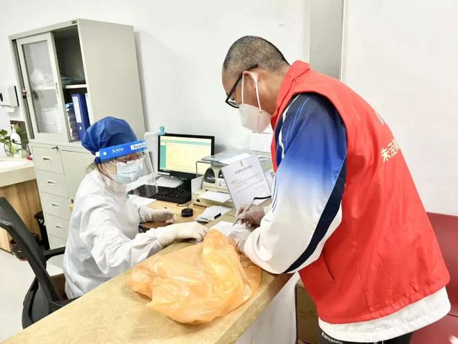 天津24小时高价回收医保(24小时高价回收医保医保套出)